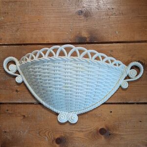 1973 Burwood 487 white plastic wicker planter wall pocket hanging planter 20"